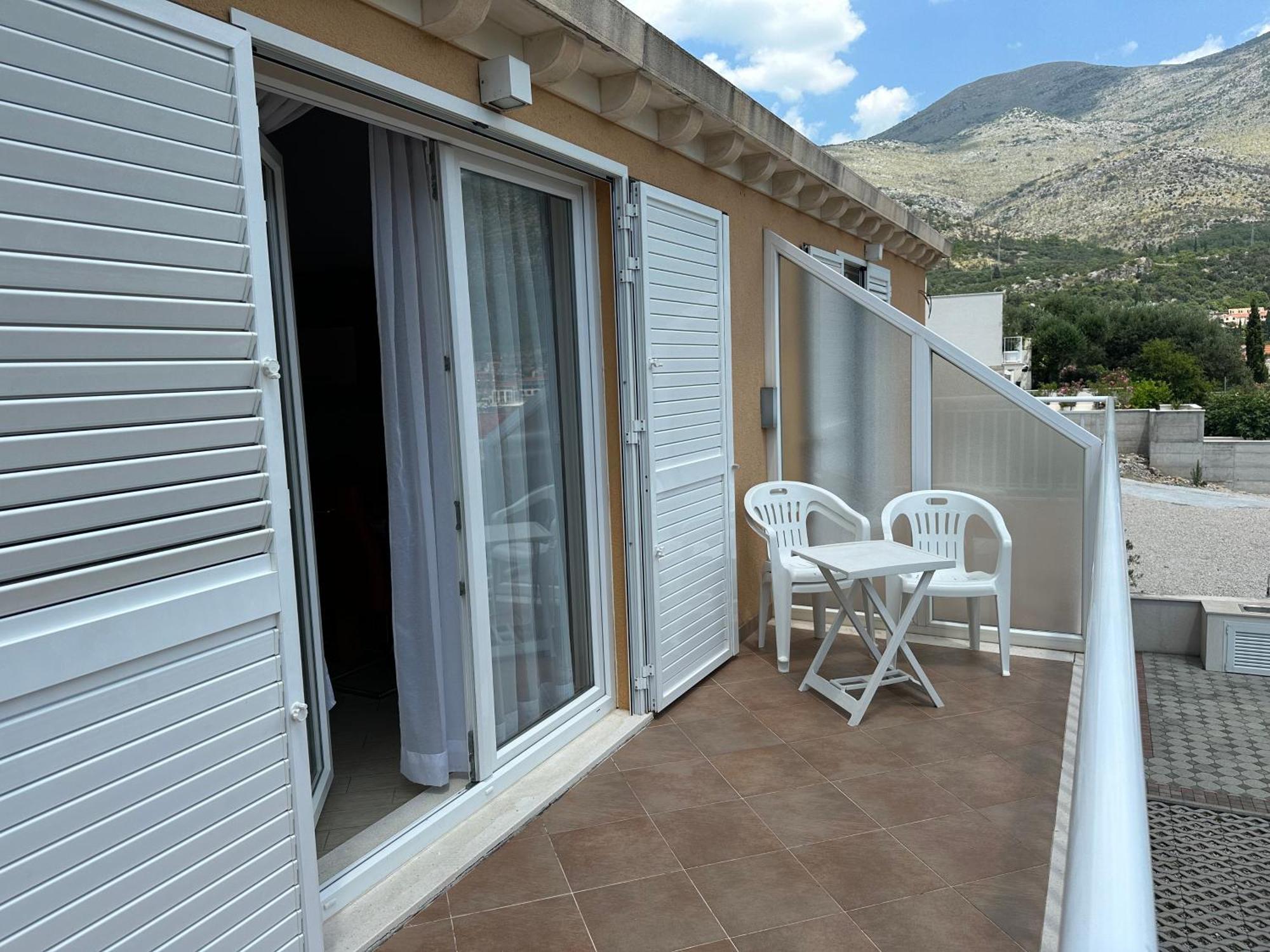 Apartments Villa Eva Slano Esterno foto