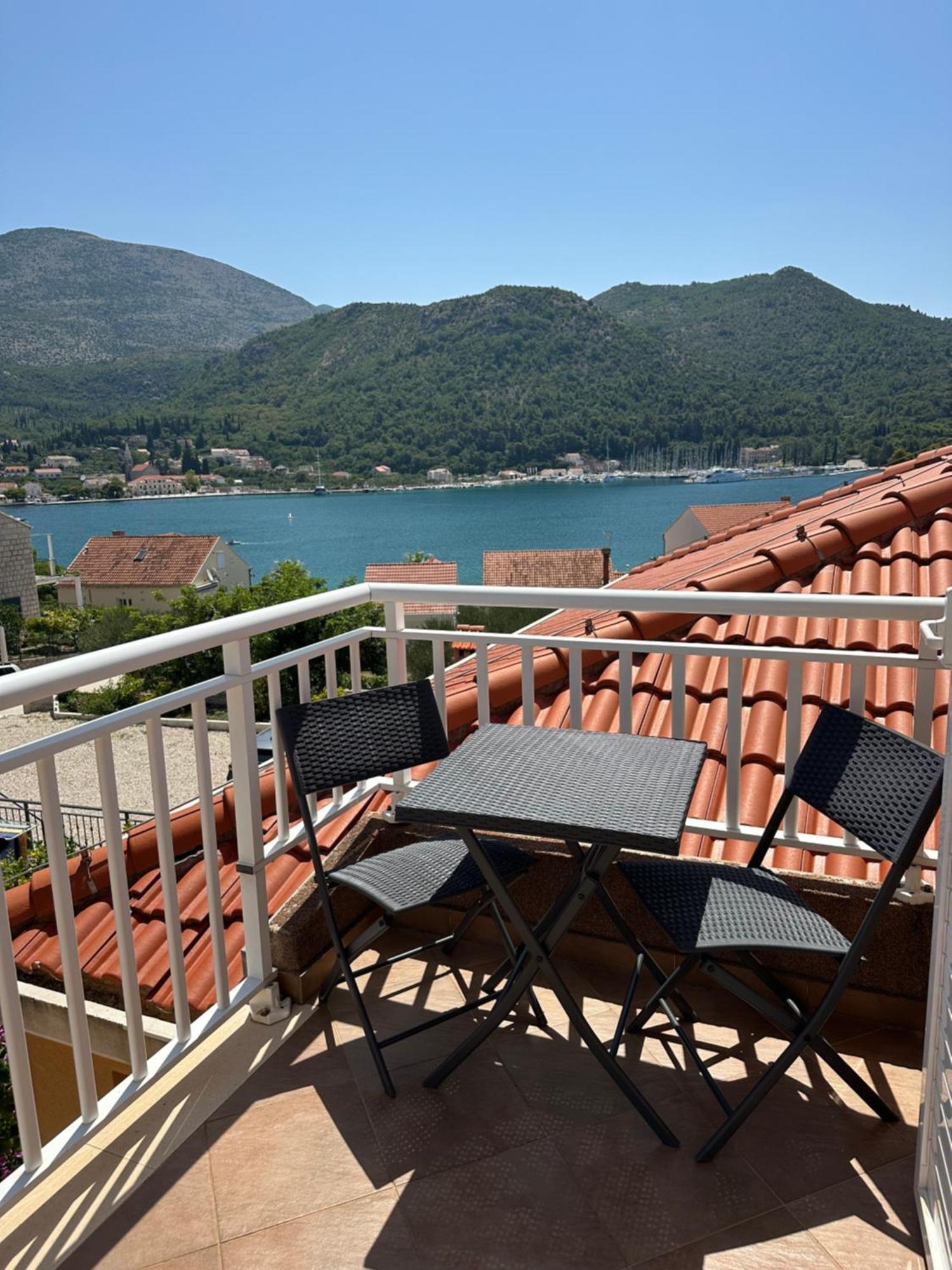Apartments Villa Eva Slano Esterno foto